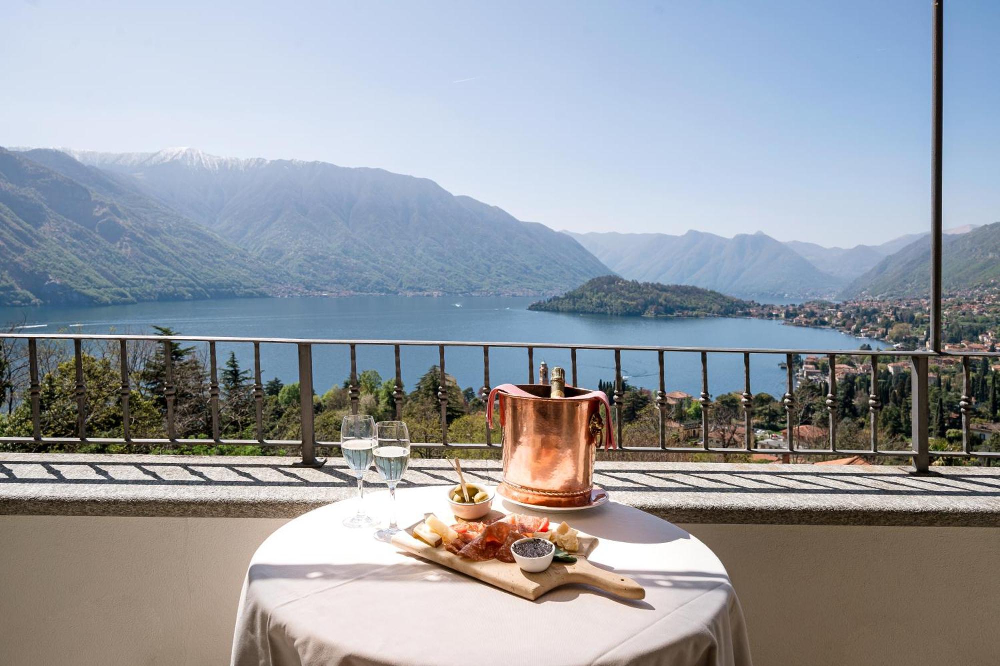 Alveluu Ristorante E Suites Tremezzo Eksteriør billede