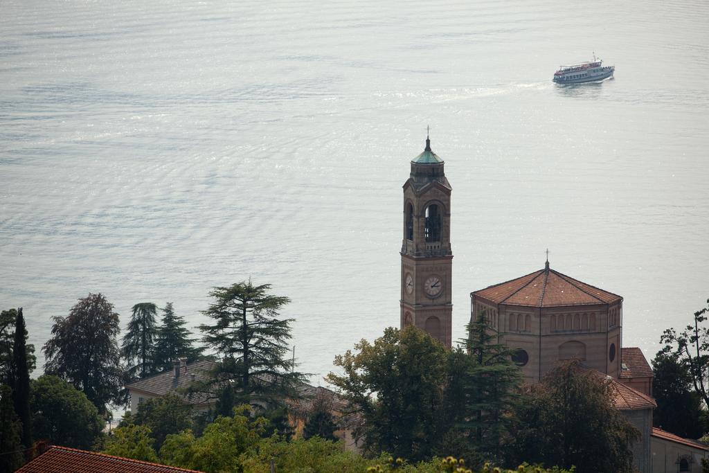 Alveluu Ristorante E Suites Tremezzo Værelse billede